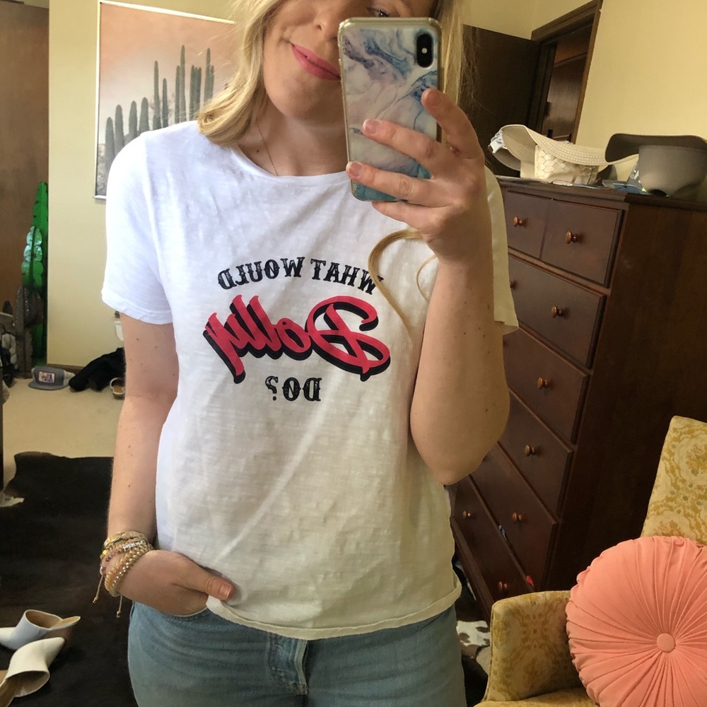 Draper James - what would Dolly do tee